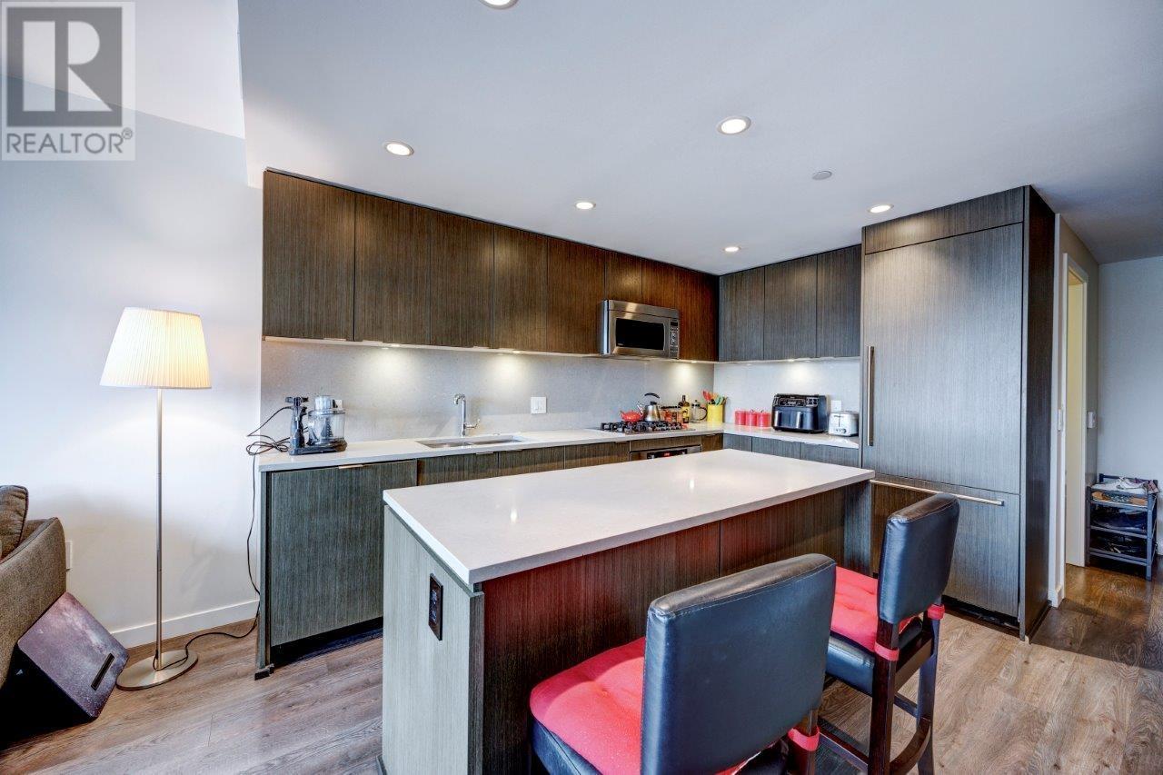 908 125 E 14th Street, North Vancouver, British Columbia  V7L 0E6 - Photo 8 - R2968240