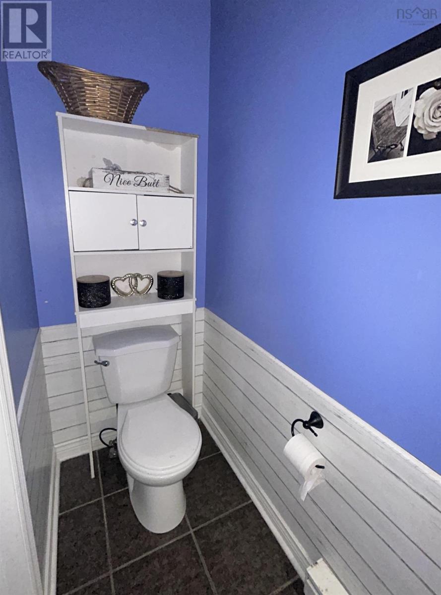 20 Hewer Crescent, Middle Sackville, Nova Scotia  B4E 3E4 - Photo 13 - 202503163