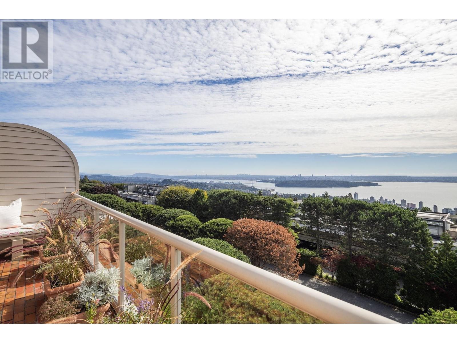 4 2272 Folkestone Way, West Vancouver, British Columbia  V7S 2X7 - Photo 19 - R2968250