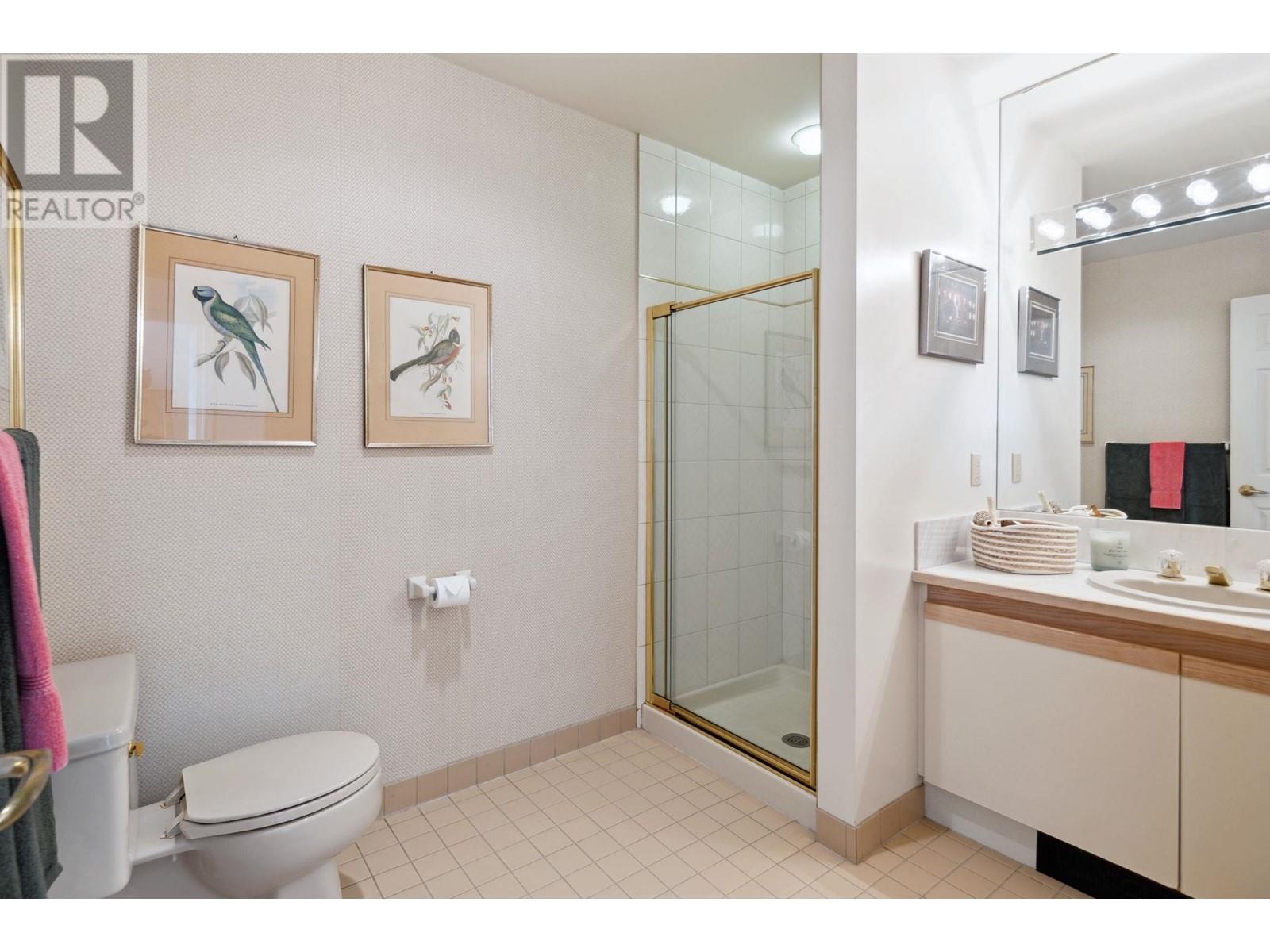 4 2272 Folkestone Way, West Vancouver, British Columbia  V7S 2X7 - Photo 33 - R2968250