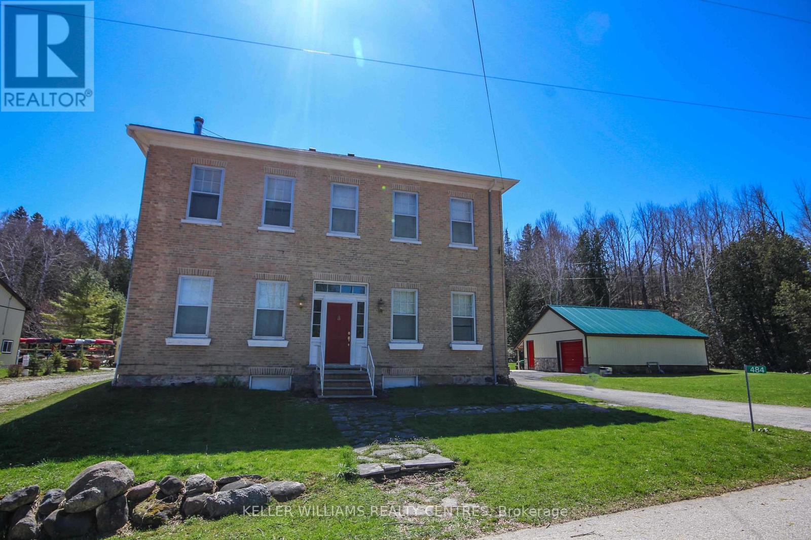 484 Carlisle Street, Saugeen Shores, Ontario  N0H 2L0 - Photo 2 - X10422299