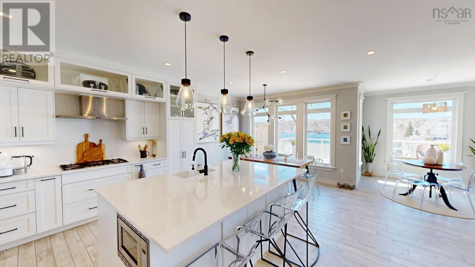 927 Shore Drive, Bedford, Nova Scotia  B4A 2E6 - Photo 10 - 202503175