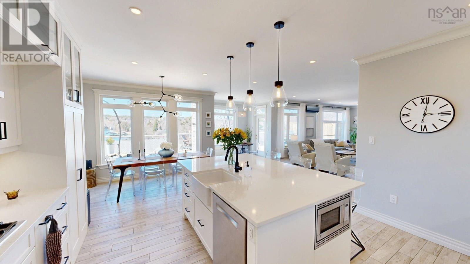 927 Shore Drive, Bedford, Nova Scotia  B4A 2E6 - Photo 9 - 202503175