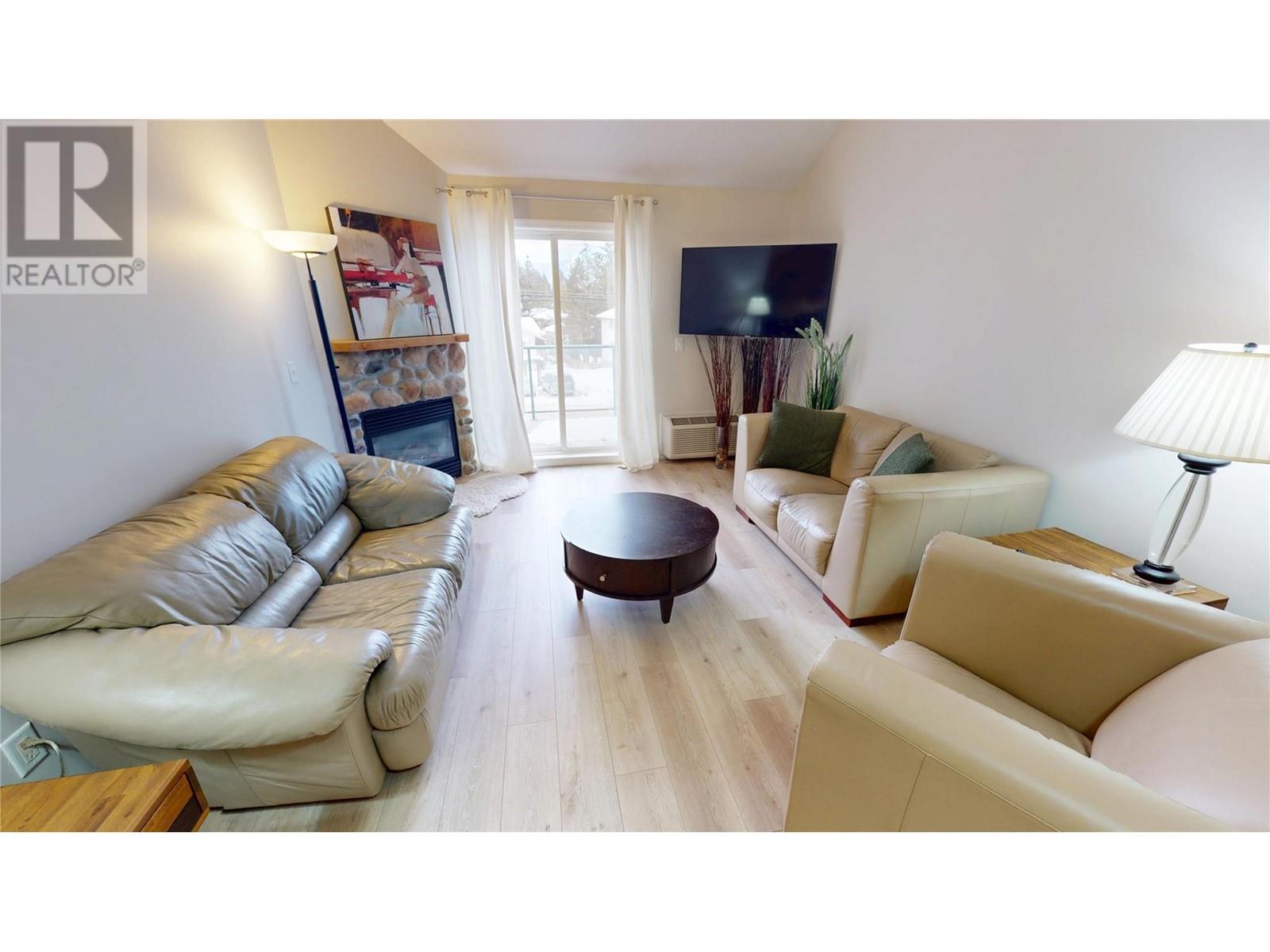 Property at 4767 FORSTERS LANDING Road Unit# 305 image 1