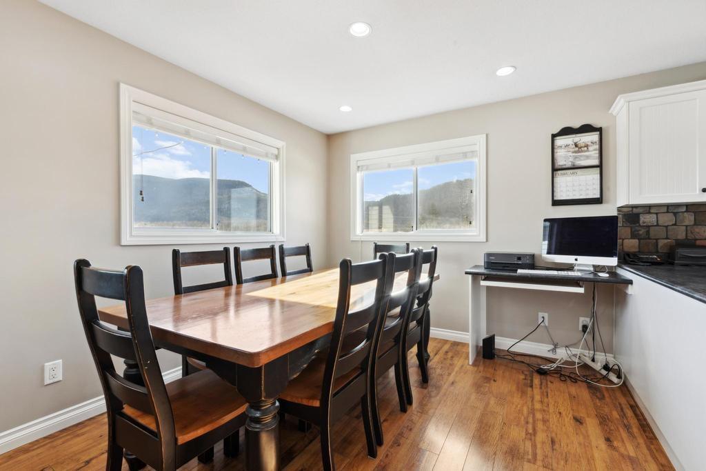 7735 Newton Road, Mission, British Columbia  V0M 1H0 - Photo 12 - R2967360
