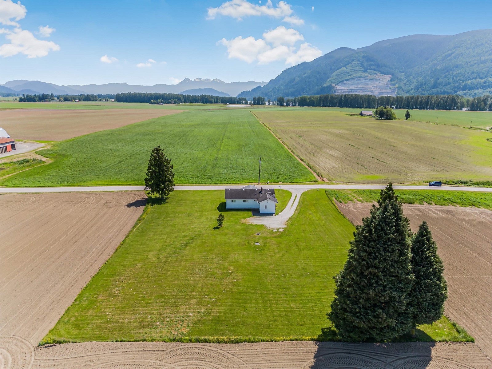 7735 Newton Road, Mission, British Columbia  V0M 1H0 - Photo 26 - R2967360