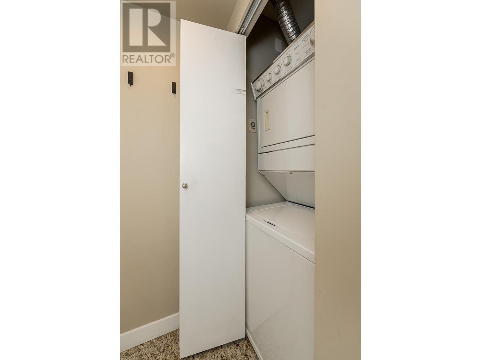 301 583 Beach Crescent, Vancouver, British Columbia  V6Z 3E6 - Photo 16 - R2965007