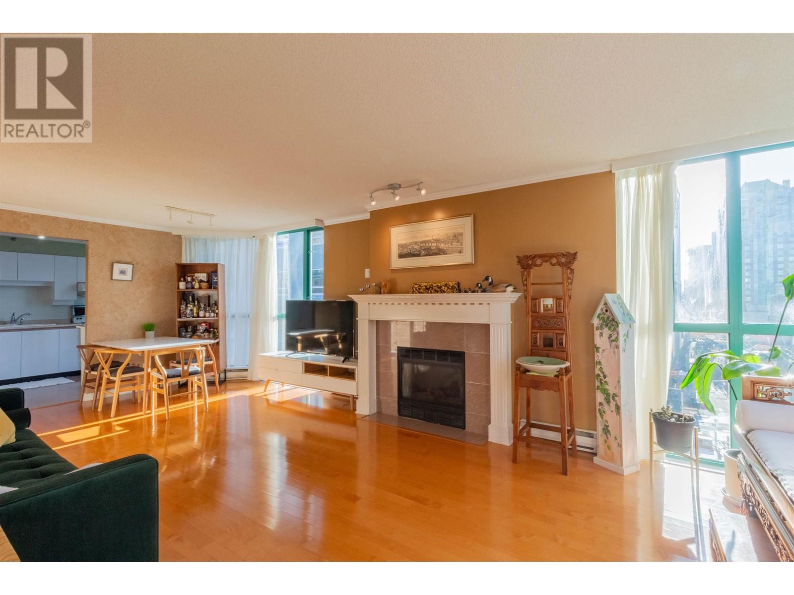 Property at 801 1132 HARO STREET image 3