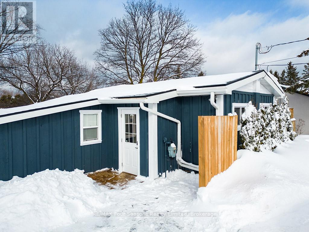 15 St Clair Street, Collingwood, Ontario  L9Y 5N5 - Photo 2 - S11978691