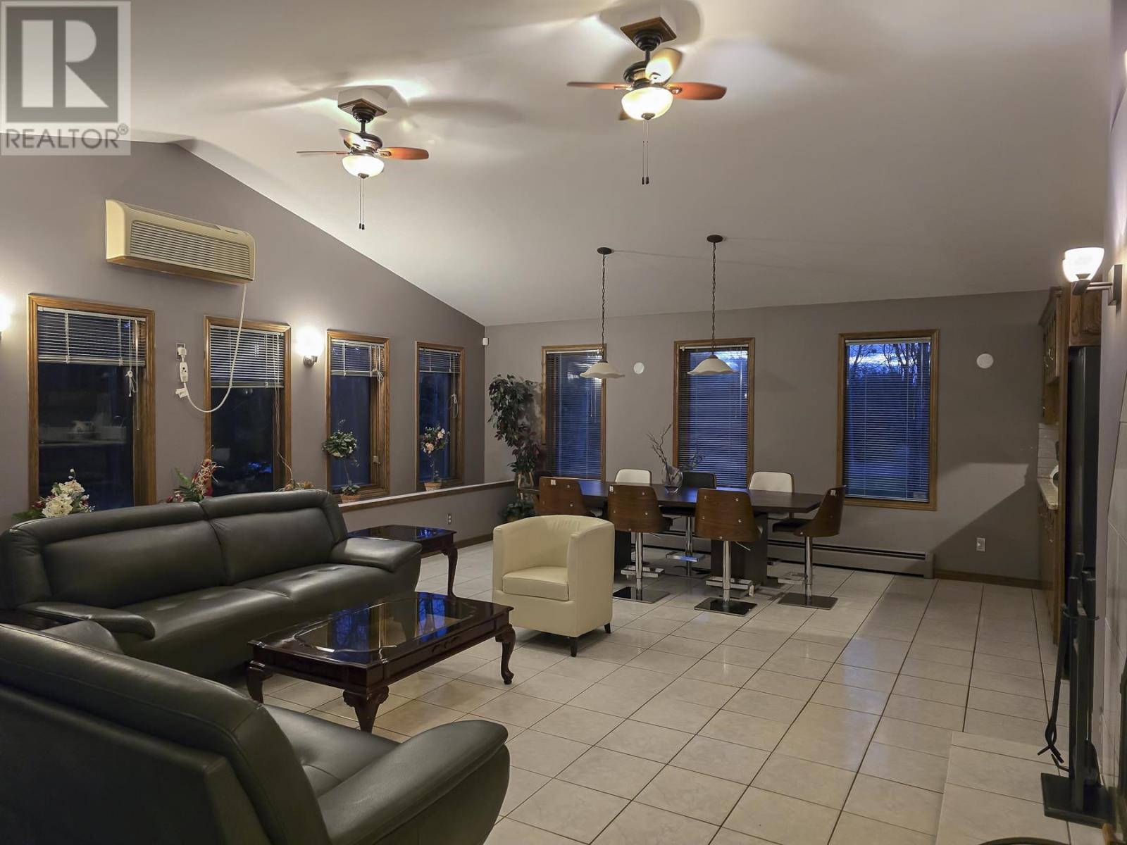 114 Richmond St, Thunder Bay, Ontario  P7G 1R6 - Photo 25 - TB250300