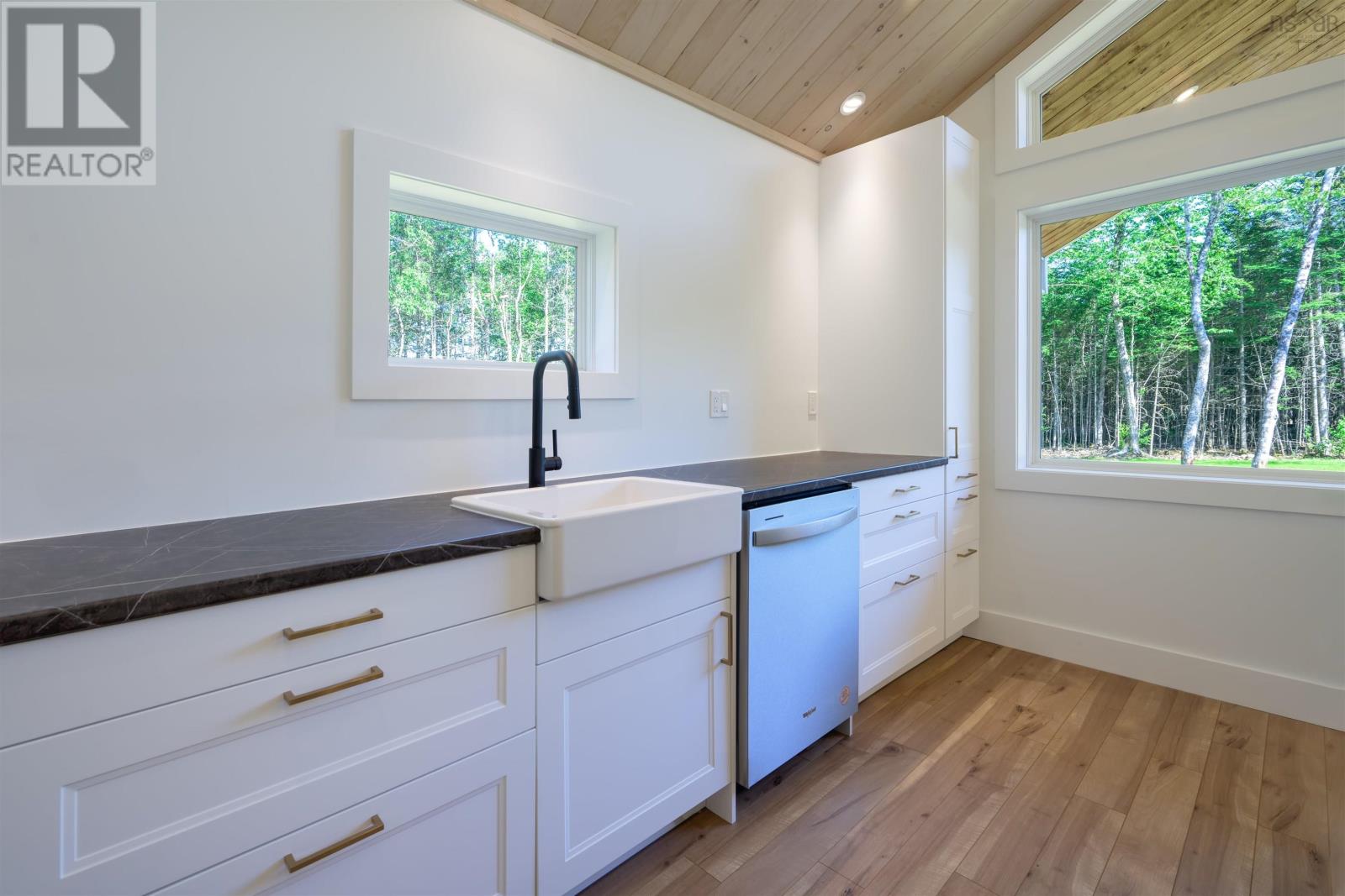 3007 Mooseland Road, River Lake, Nova Scotia  B0J 3H0 - Photo 5 - 202503183