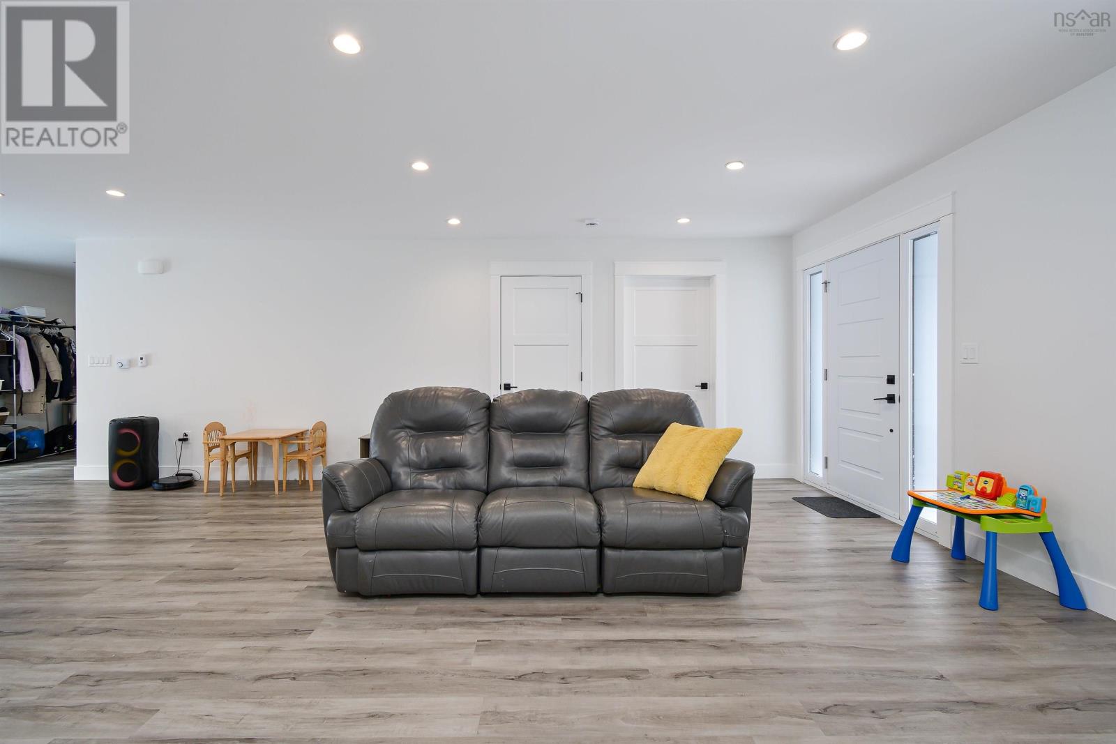 252 Wildwood Drive, Howie Centre, Nova Scotia  B1P 1G7 - Photo 5 - 202503184