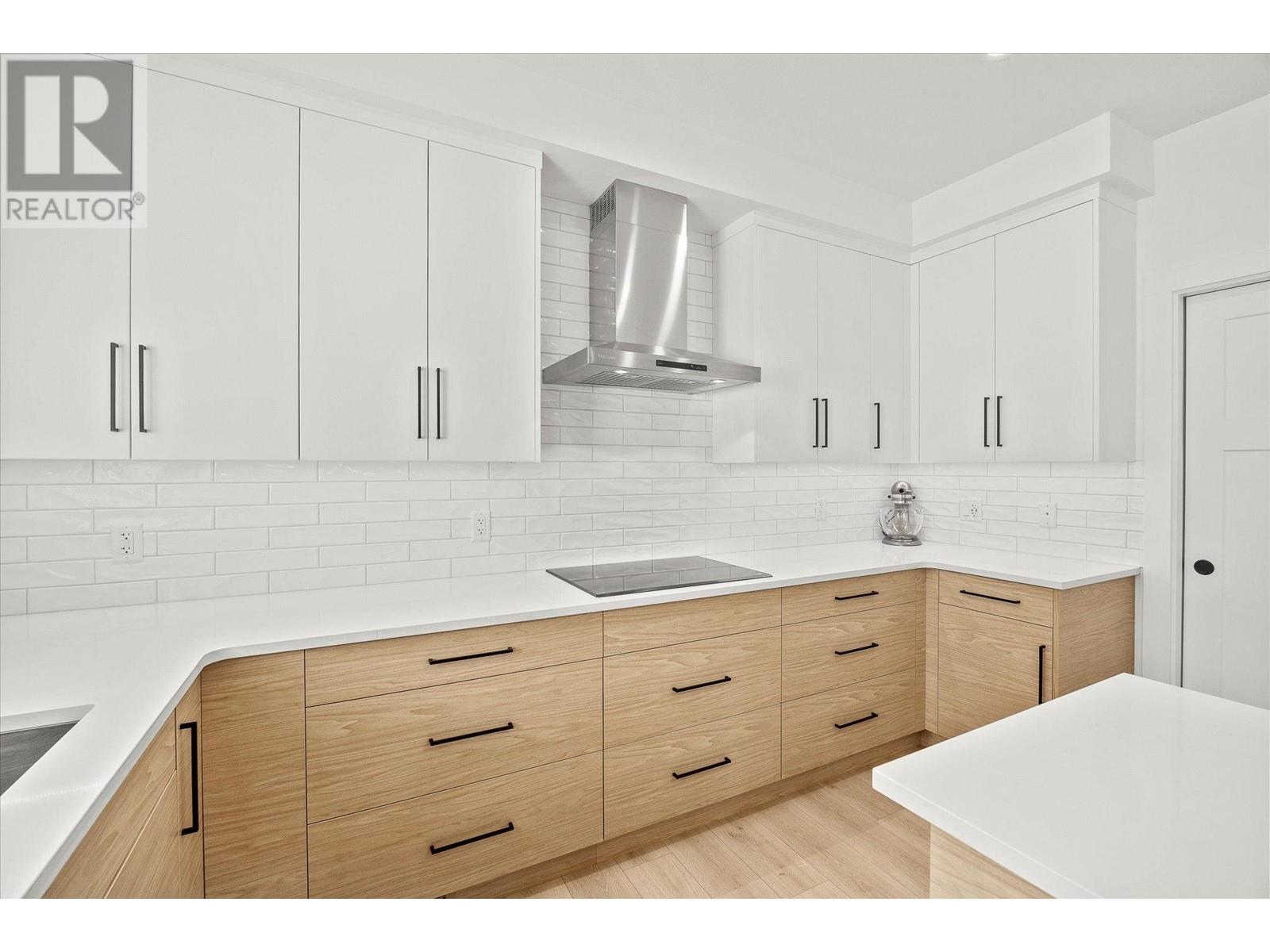 Property at 4271 Russo Street image 5