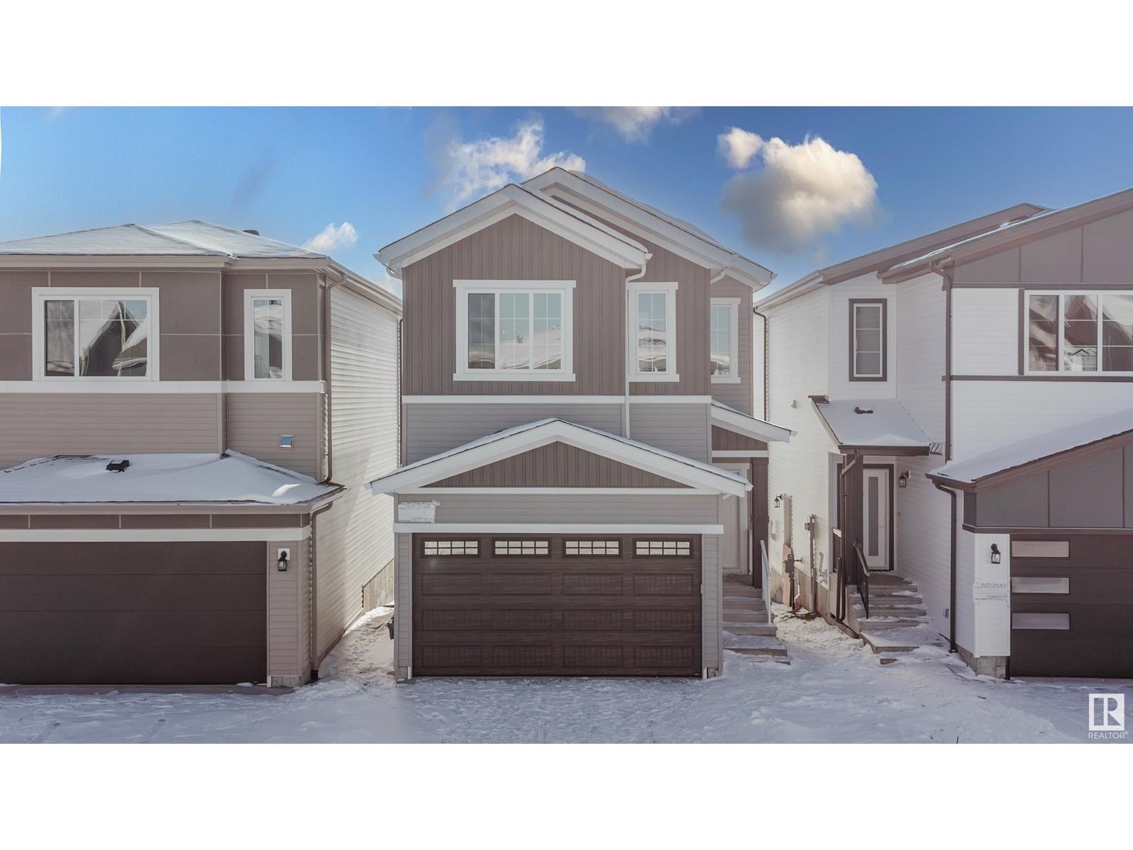 19119 29 Av Nw, Edmonton, Alberta  T6M 3B5 - Photo 2 - E4422037