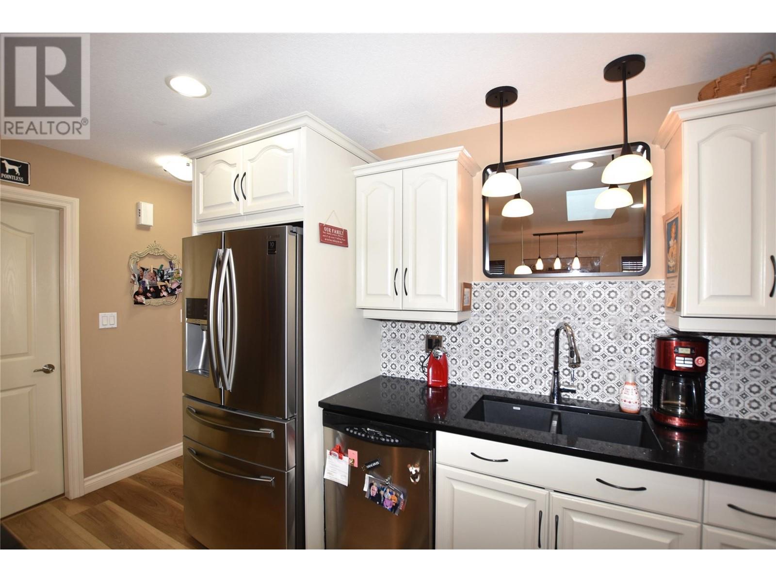 519 Loon Avenue, Vernon, British Columbia  V1H 2A1 - Photo 11 - 10335717