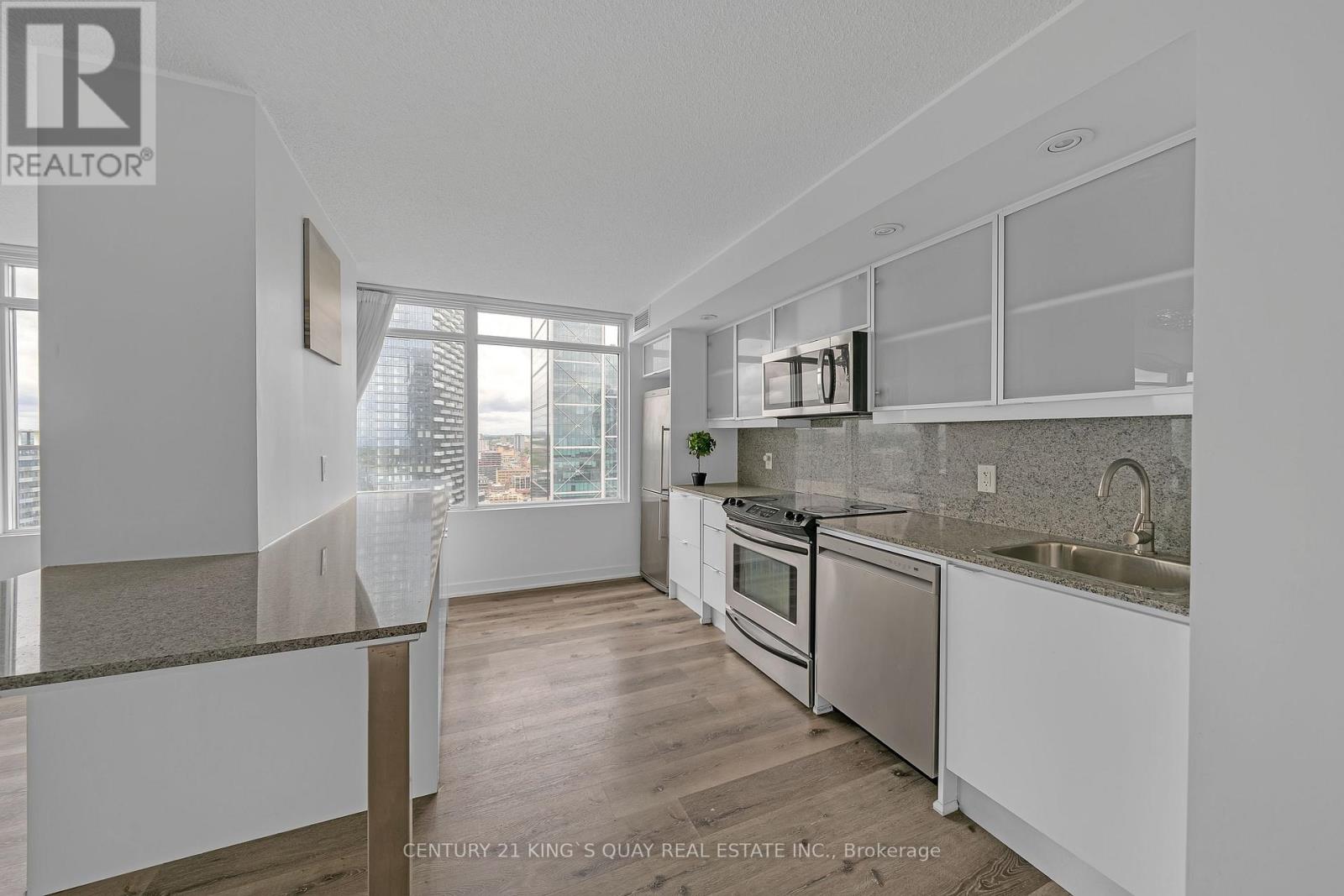 3510 - 25 Telegram Mews, Toronto, Ontario  M5V 3Z1 - Photo 16 - C11978457