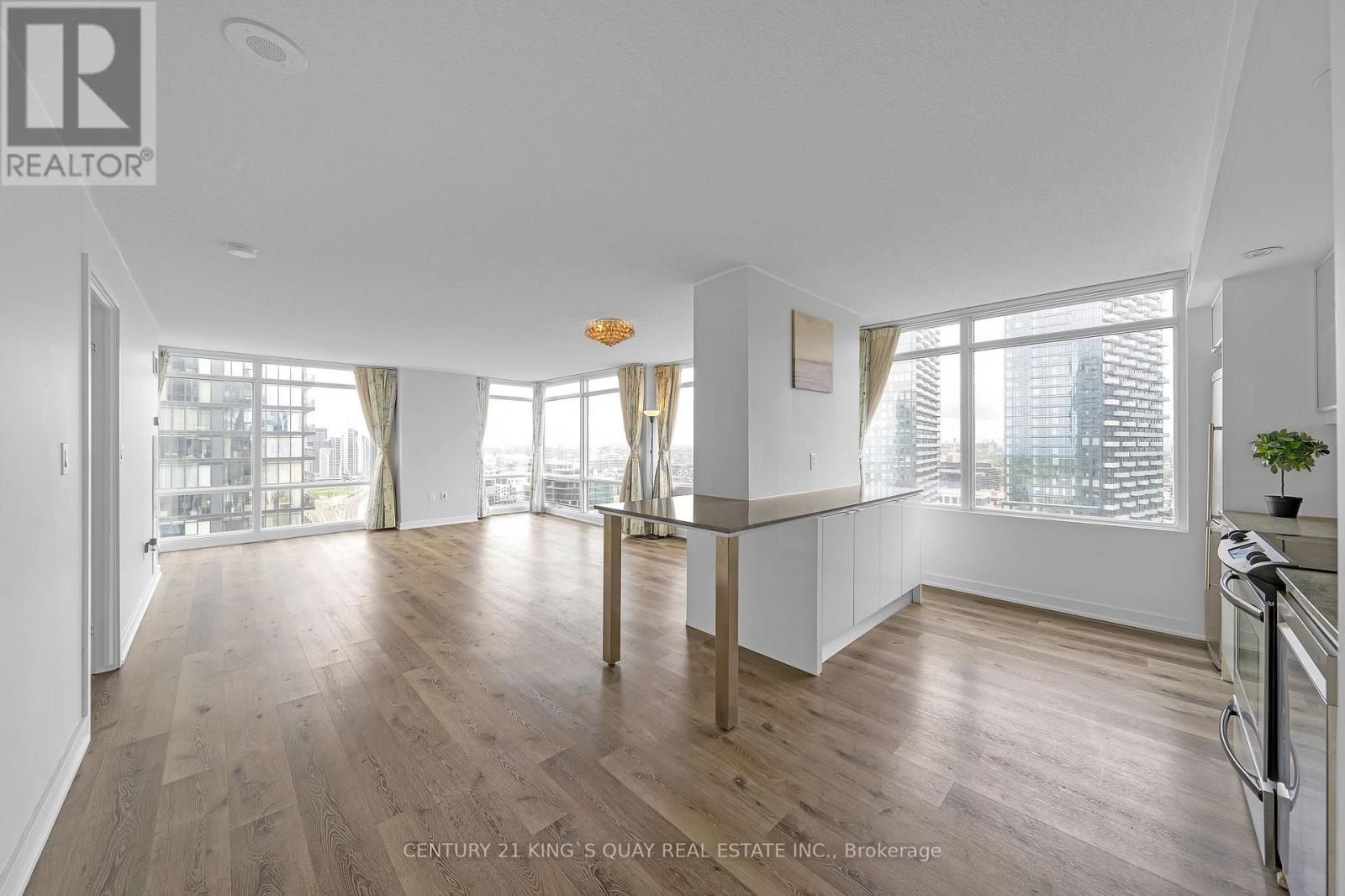 3510 - 25 Telegram Mews, Toronto, Ontario  M5V 3Z1 - Photo 8 - C11978457