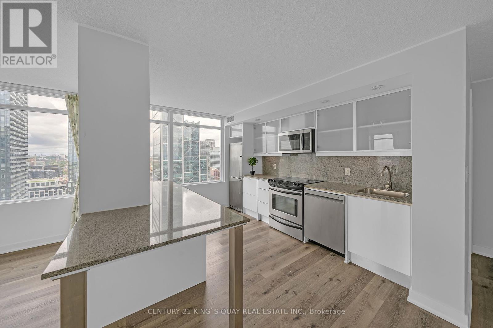 3510 - 25 Telegram Mews, Toronto, Ontario  M5V 3Z1 - Photo 9 - C11978457