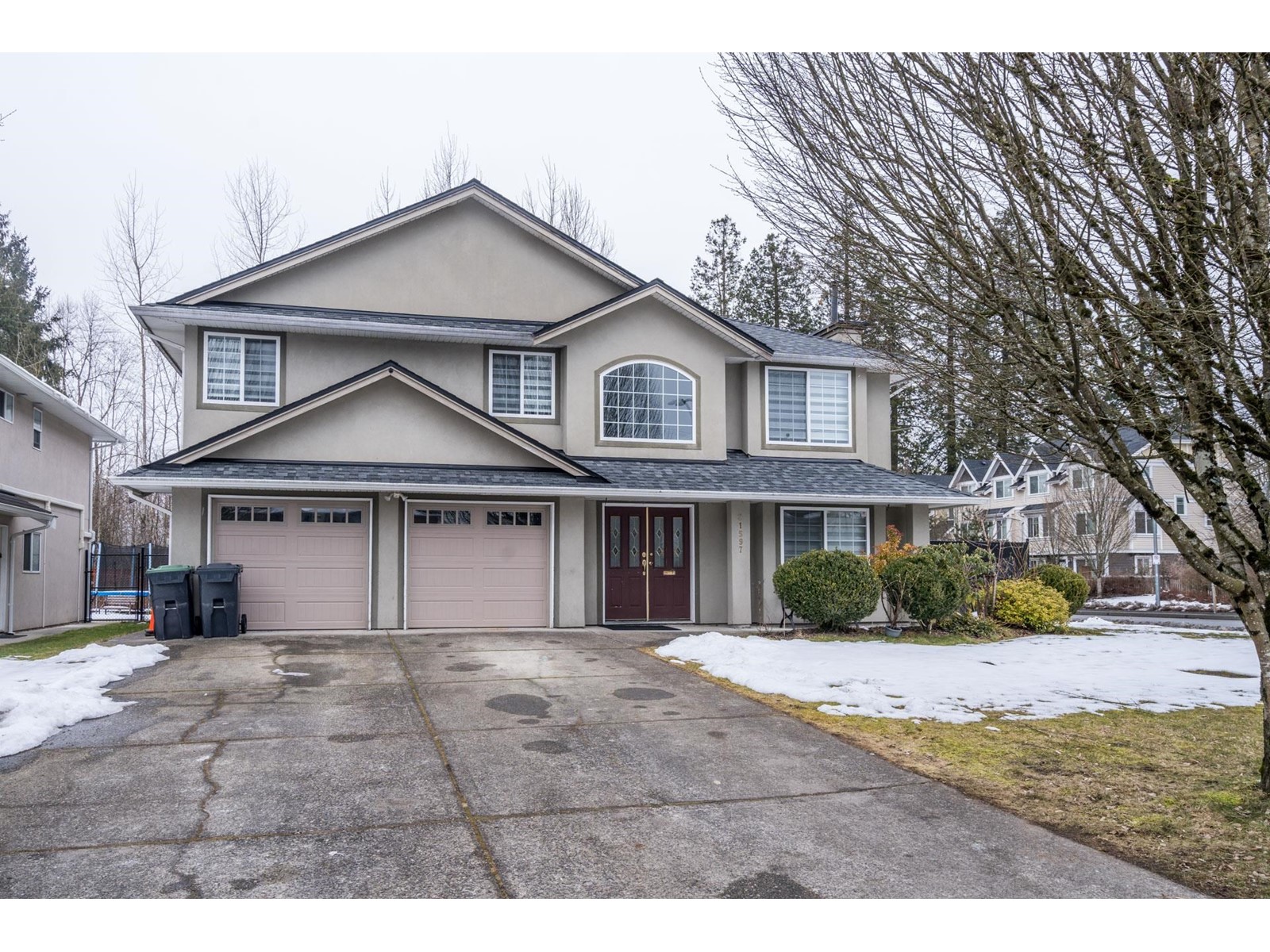 Property at 21597 95A AVENUE image 1