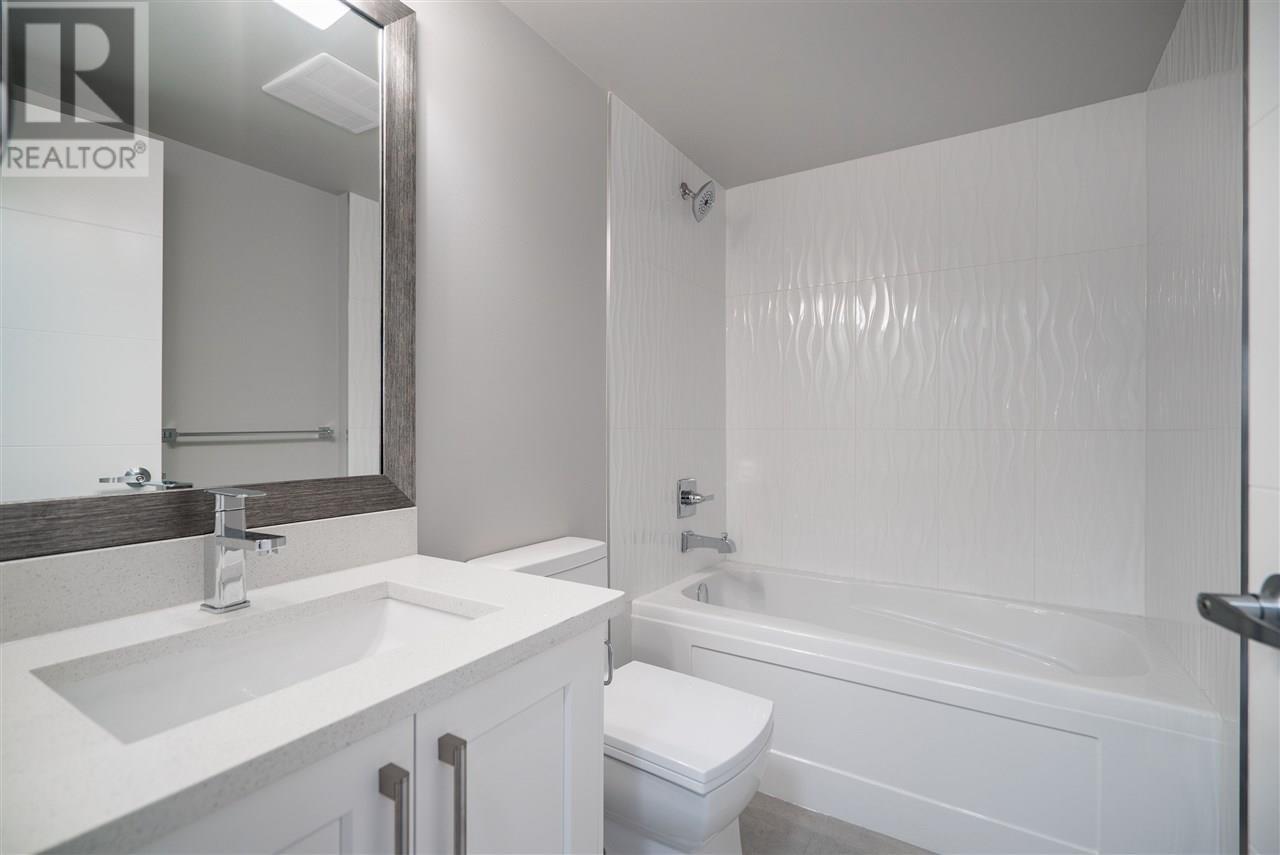 201 1990 Westminster Avenue, Port Coquitlam, British Columbia  V3B 1E8 - Photo 11 - R2967453