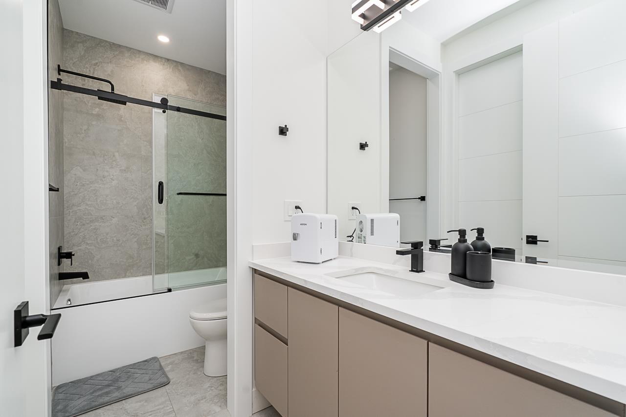 13098 112a Avenue, Surrey, British Columbia  V3T 2S8 - Photo 19 - R2967838