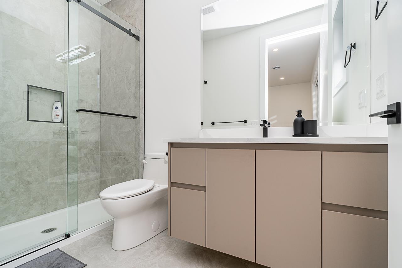 13098 112a Avenue, Surrey, British Columbia  V3T 2S8 - Photo 16 - R2967838