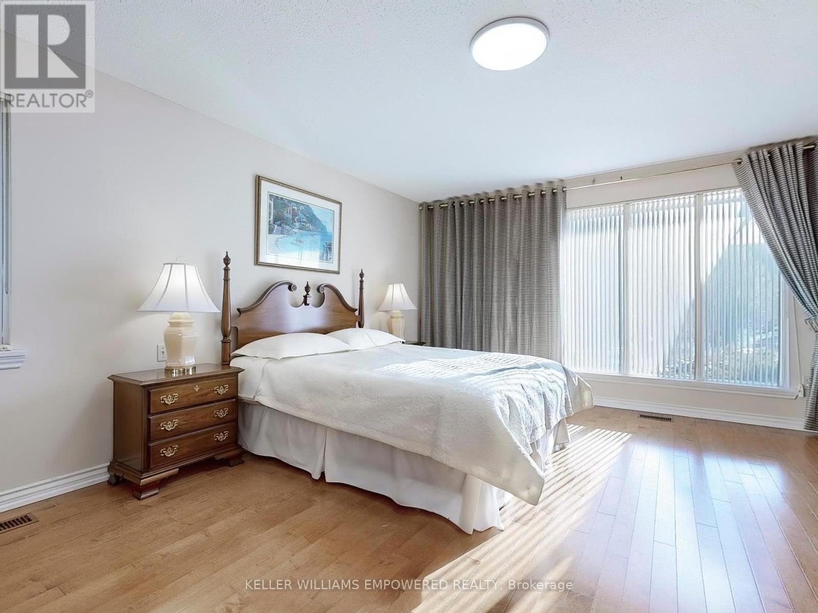 315 Woodland Acres Crescent, Vaughan, Ontario  L6A 1G1 - Photo 16 - N11978622