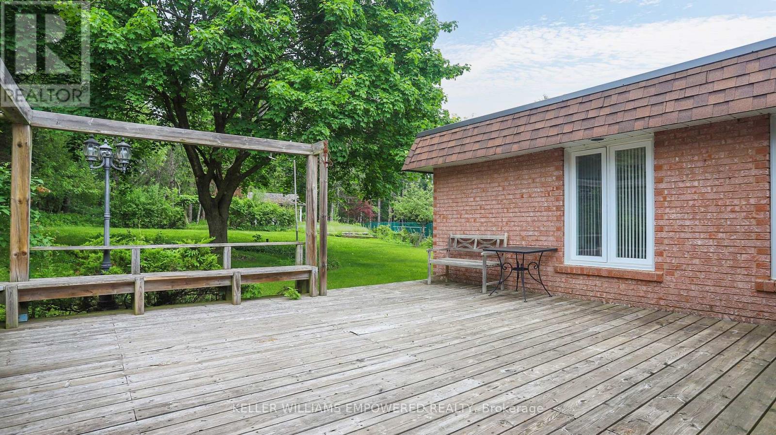 315 Woodland Acres Crescent, Vaughan, Ontario  L6A 1G1 - Photo 38 - N11978622