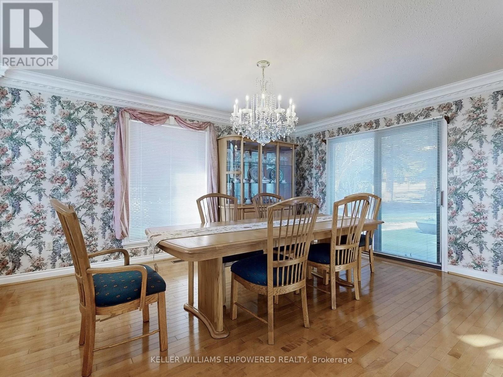 315 Woodland Acres Crescent, Vaughan, Ontario  L6A 1G1 - Photo 8 - N11978622