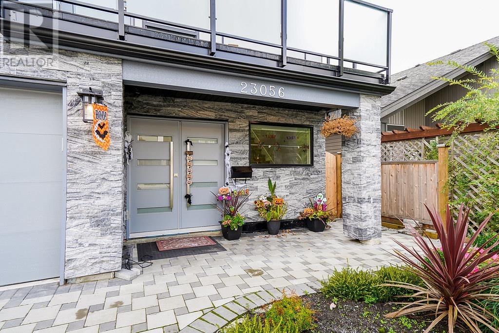 23056 Cliff Avenue, Maple Ridge, British Columbia  V2X 7Z9 - Photo 4 - R2967948