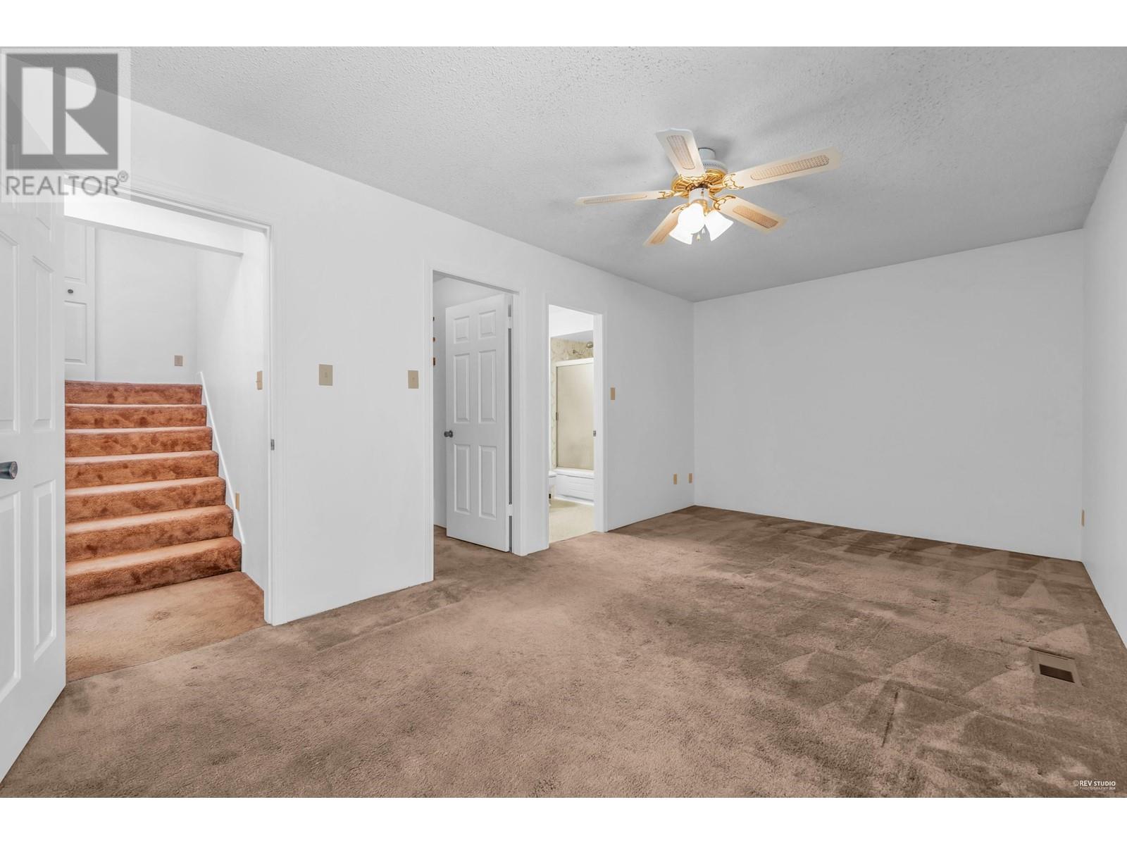 Listing Picture 22 of 37 : 3 8551 COOK ROAD, Richmond / 烈治文 - 魯藝地產 Yvonne Lu Group - MLS Medallion Club Member