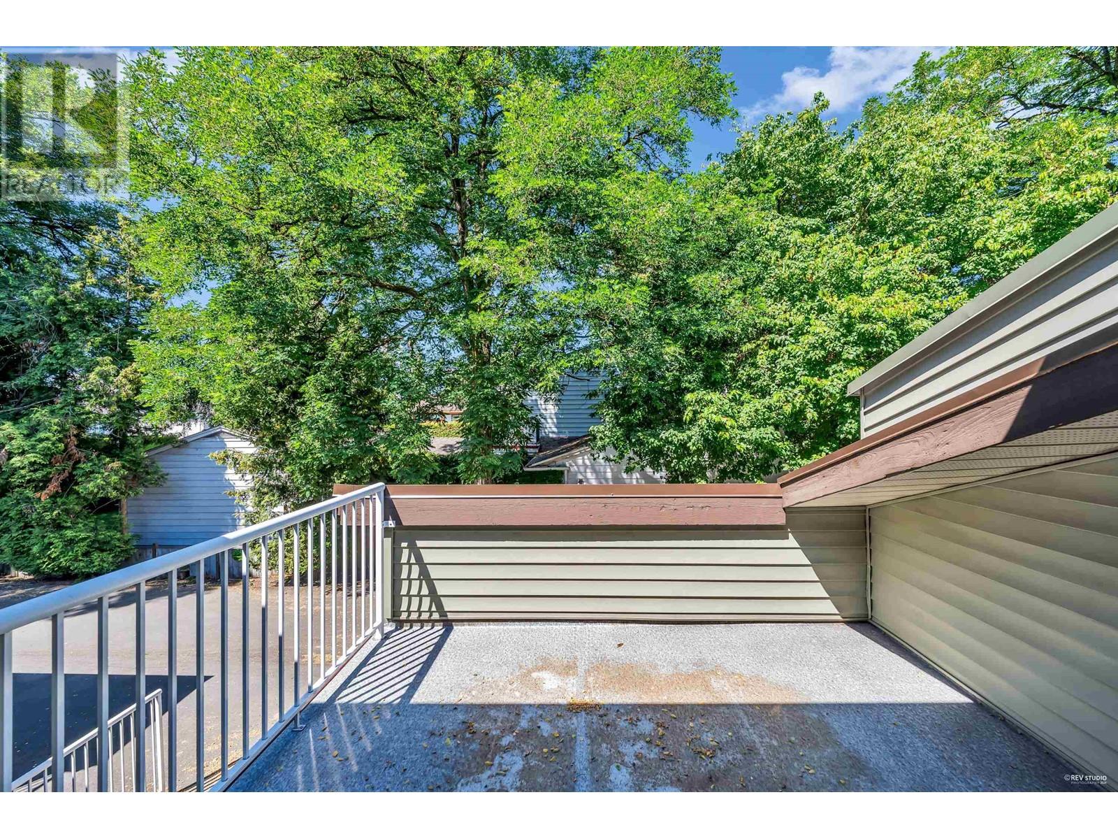 Listing Picture 25 of 37 : 3 8551 COOK ROAD, Richmond / 烈治文 - 魯藝地產 Yvonne Lu Group - MLS Medallion Club Member