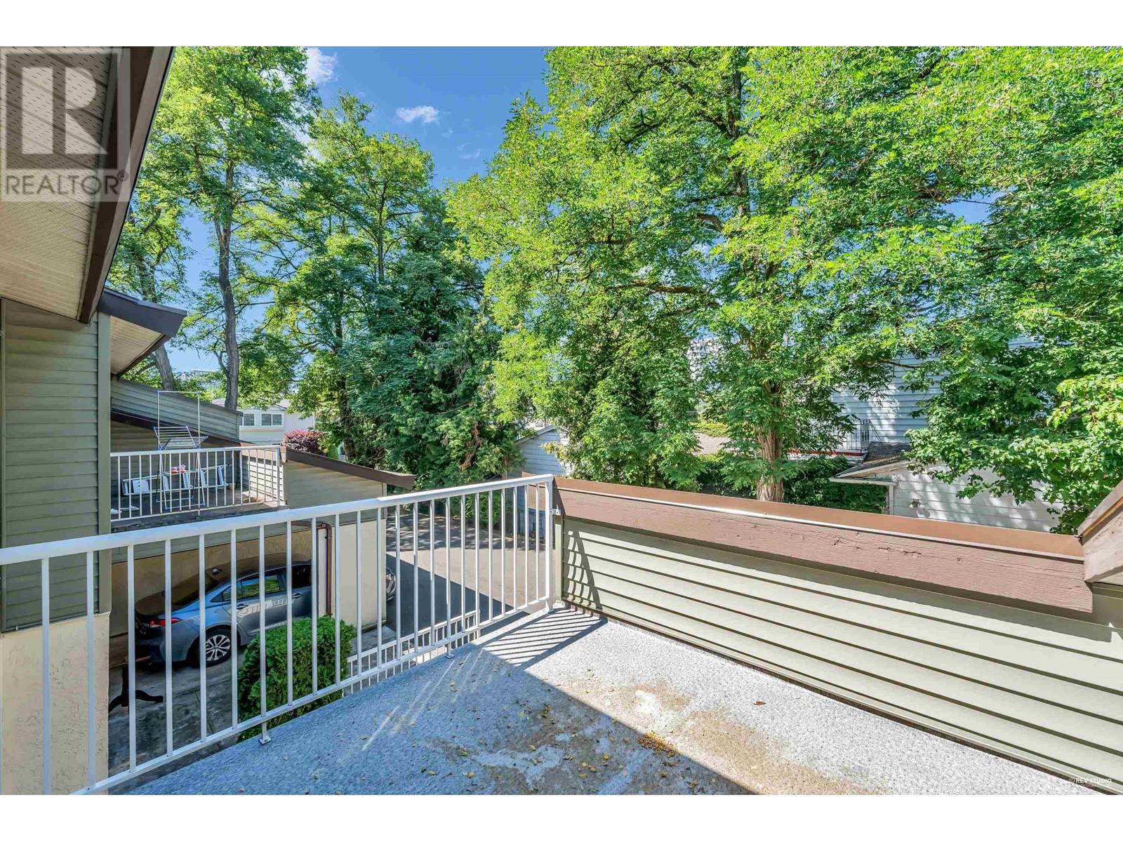 Listing Picture 26 of 37 : 3 8551 COOK ROAD, Richmond / 烈治文 - 魯藝地產 Yvonne Lu Group - MLS Medallion Club Member