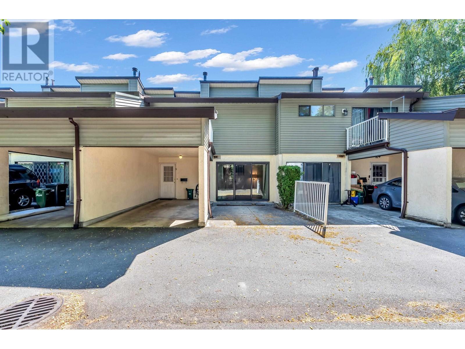 Listing Picture 33 of 37 : 3 8551 COOK ROAD, Richmond / 烈治文 - 魯藝地產 Yvonne Lu Group - MLS Medallion Club Member