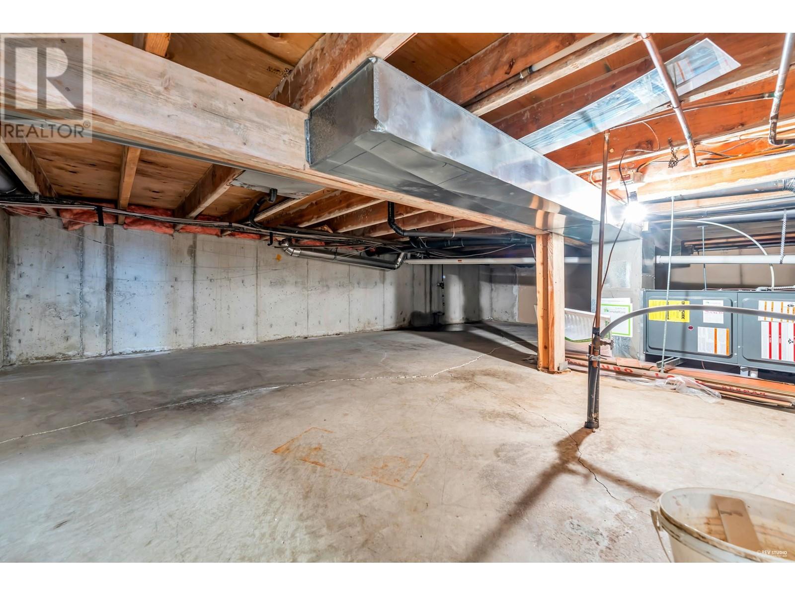 Listing Picture 36 of 37 : 3 8551 COOK ROAD, Richmond / 烈治文 - 魯藝地產 Yvonne Lu Group - MLS Medallion Club Member