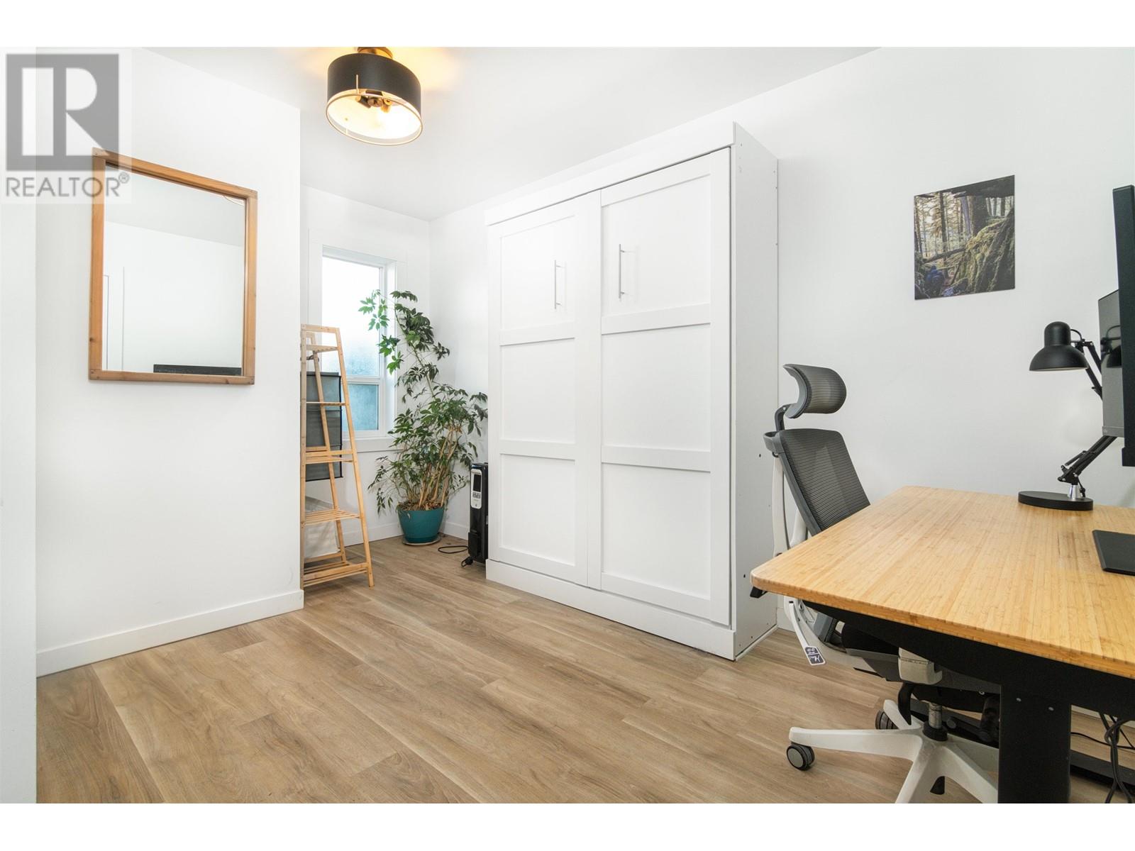 50 1188 WILSON CRESCENT