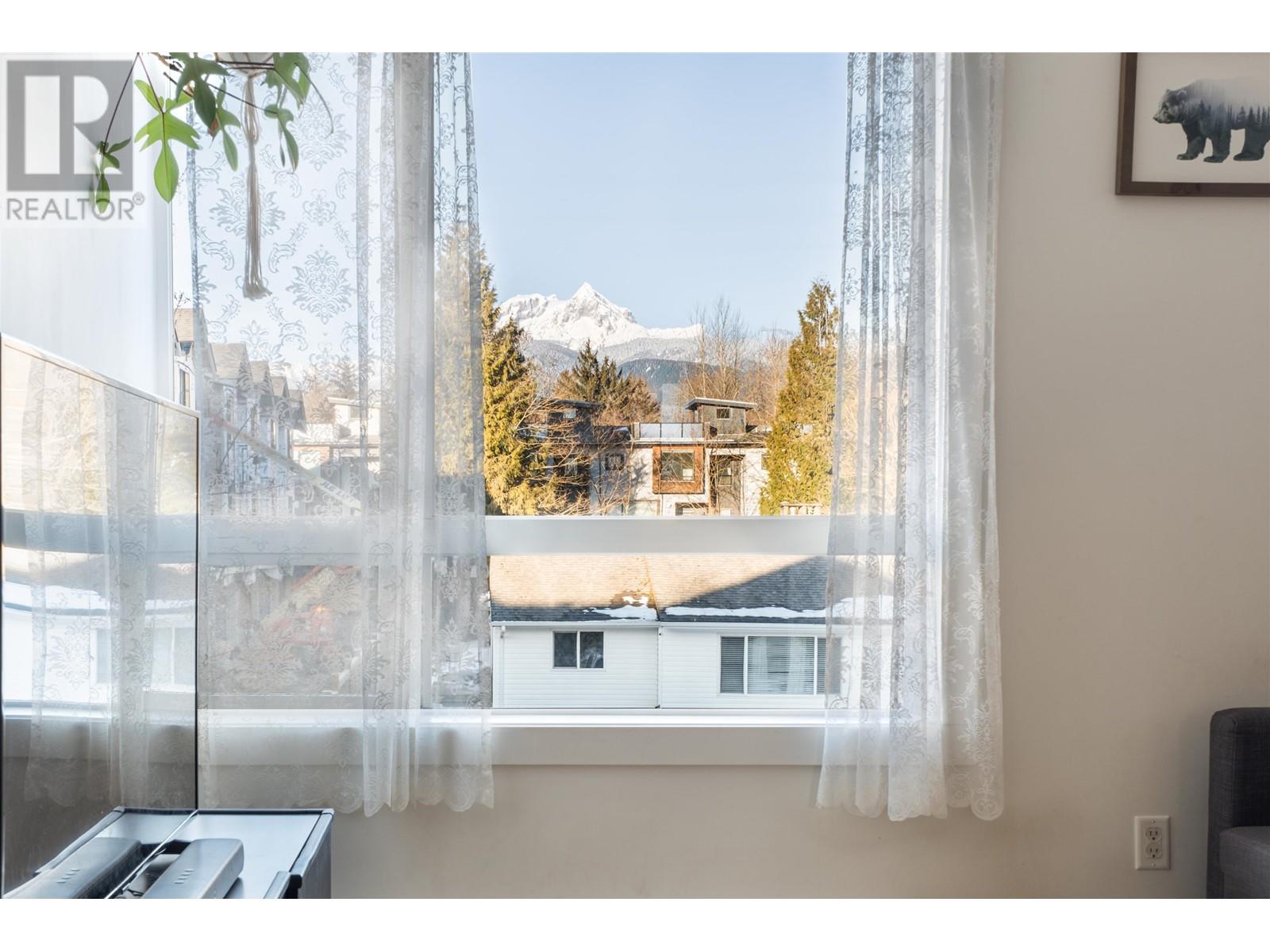 50 1188 WILSON CRESCENT