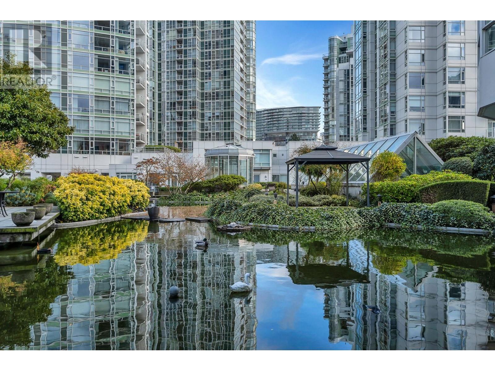 Listing Picture 25 of 38 : 601 189 DAVIE STREET, Vancouver / 溫哥華 - 魯藝地產 Yvonne Lu Group - MLS Medallion Club Member