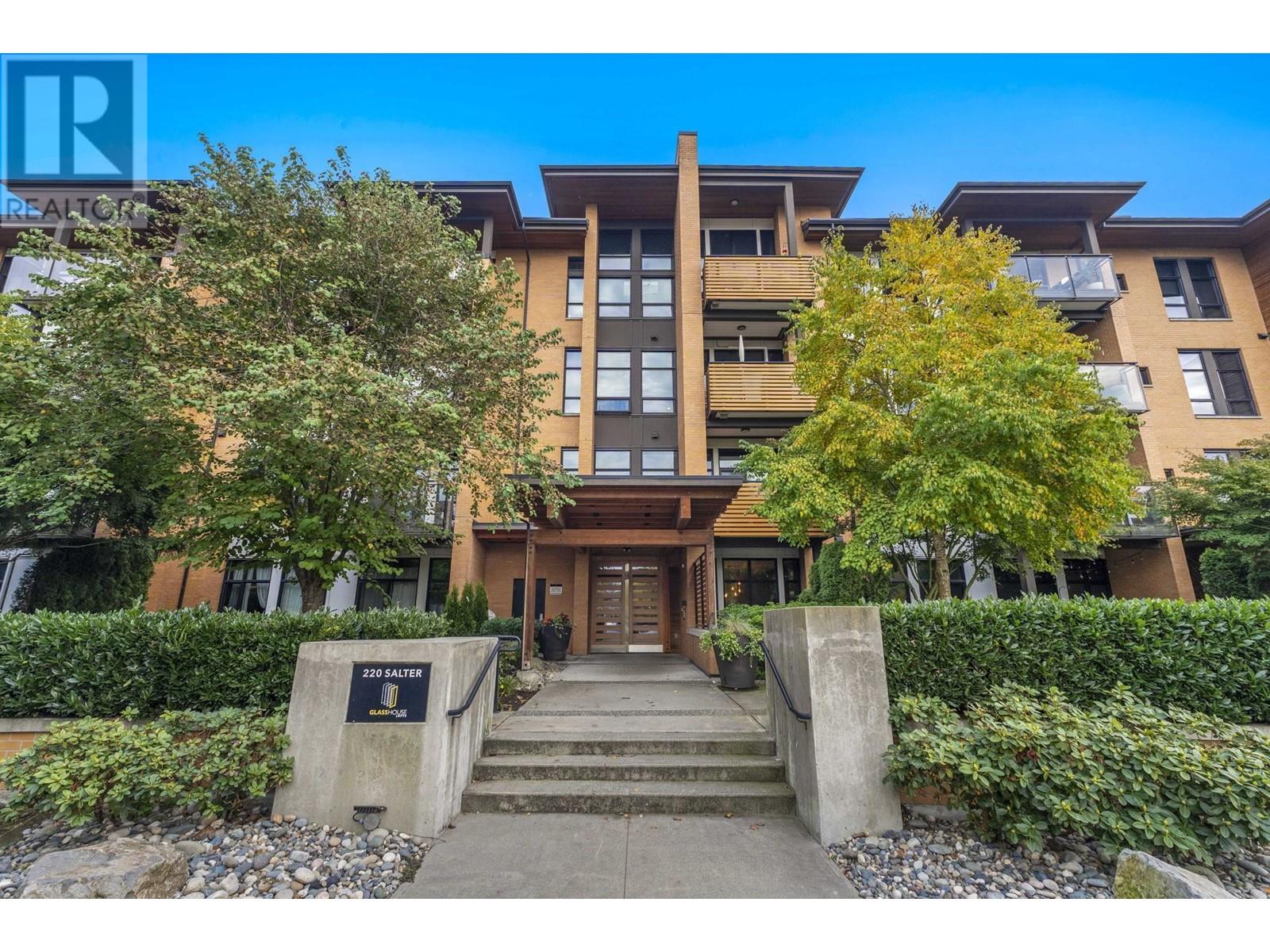 302 220 SALTER STREET, new westminster, British Columbia