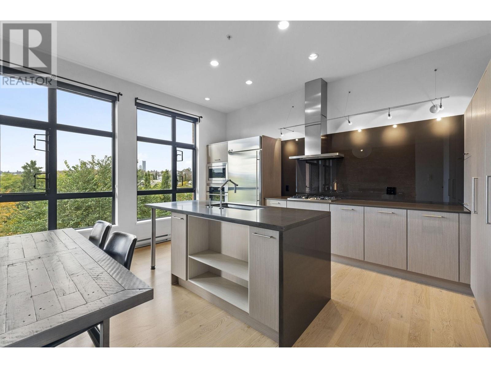 302 220 Salter Street, New Westminster, British Columbia  V3M 0H4 - Photo 12 - R2968297