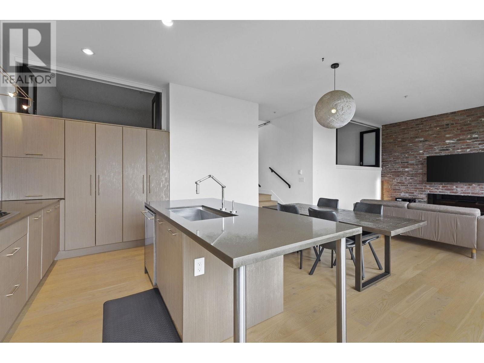 302 220 Salter Street, New Westminster, British Columbia  V3M 0H4 - Photo 14 - R2968297