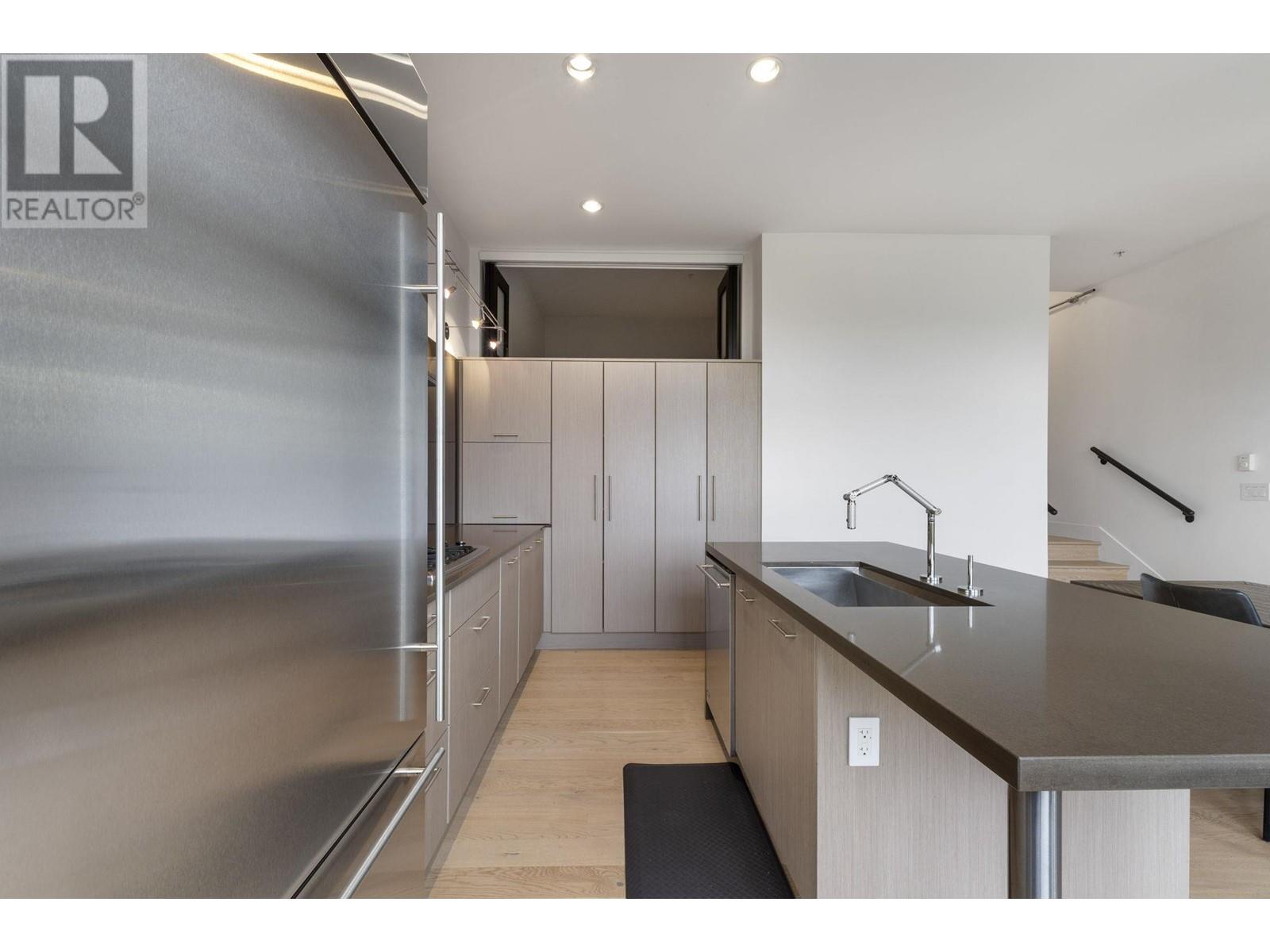 302 220 Salter Street, New Westminster, British Columbia  V3M 0H4 - Photo 15 - R2968297
