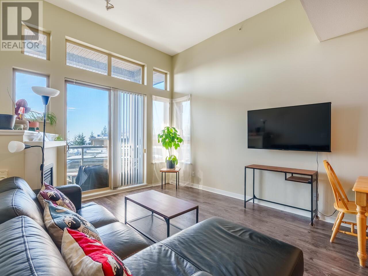 505 9319 University Crescent, Burnaby, British Columbia  V5A 4Y5 - Photo 5 - R2968299