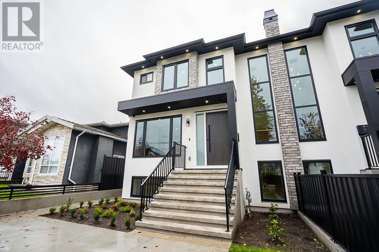 6152 Napier Street, Burnaby, British Columbia  V5B 2C1 - Photo 3 - R2968304