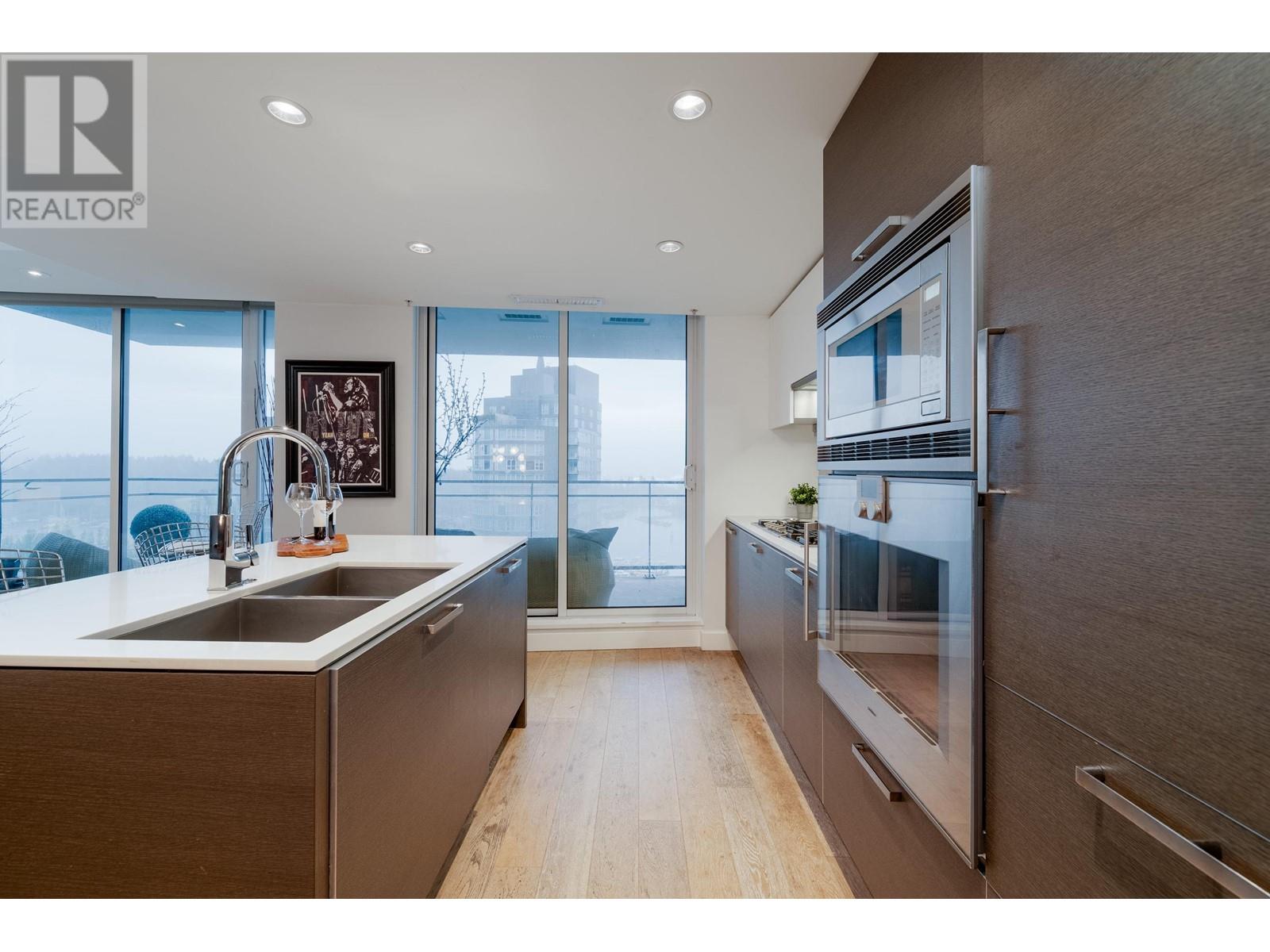 1701 1499 W Pender Street, Vancouver, British Columbia  V6G 0A7 - Photo 9 - R2968310