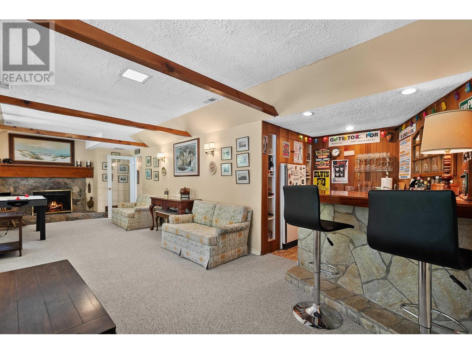 5749 Cranley Drive, West Vancouver, British Columbia  V7W 1S7 - Photo 19 - R2968284
