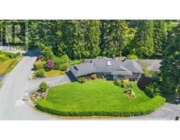 5749 CRANLEY DRIVE, West Vancouver, British Columbia