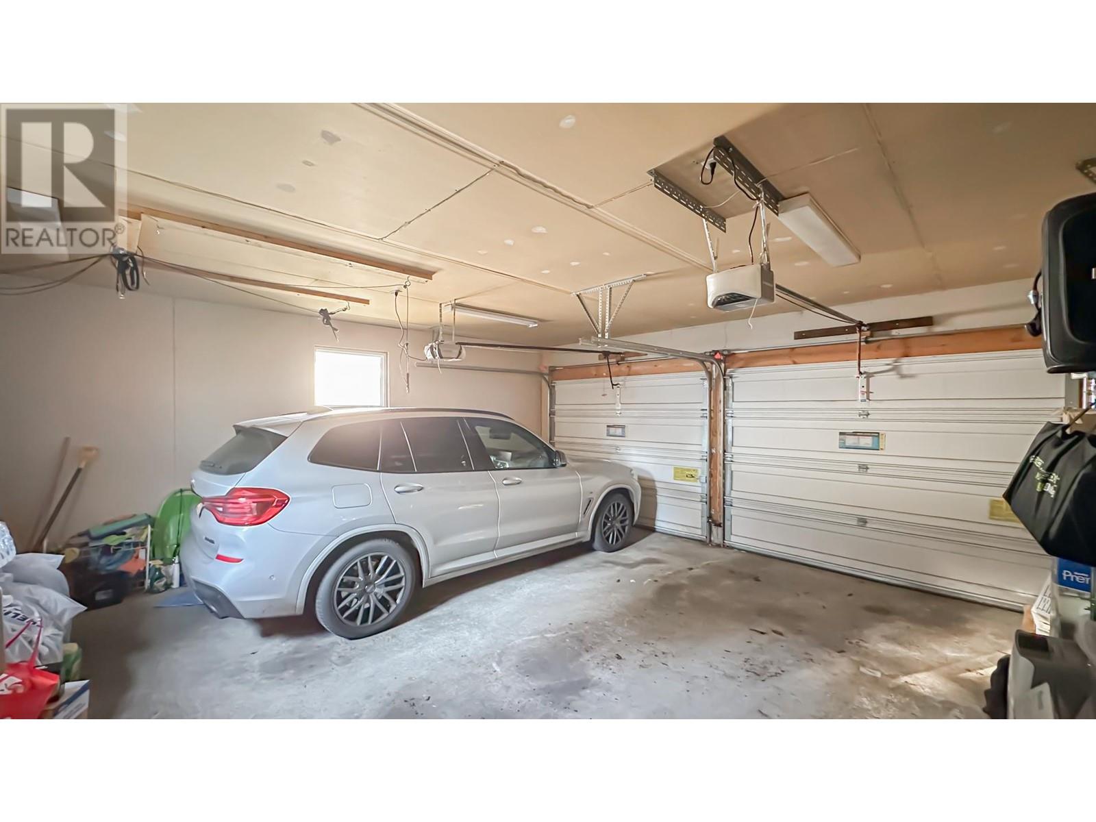 Listing Picture 34 of 40 : 923 E 11TH AVENUE, Vancouver / 溫哥華 - 魯藝地產 Yvonne Lu Group - MLS Medallion Club Member