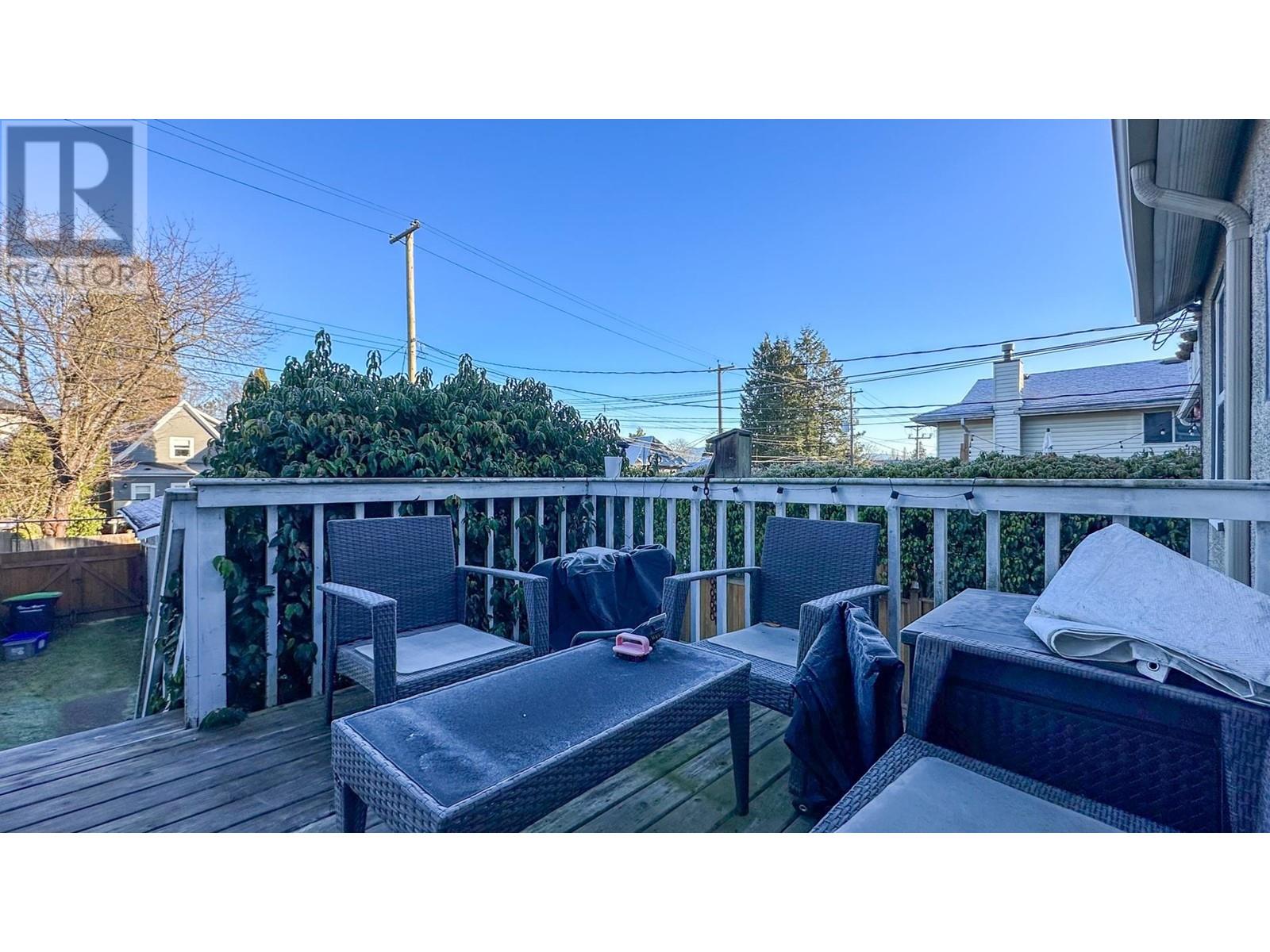 Listing Picture 35 of 40 : 923 E 11TH AVENUE, Vancouver / 溫哥華 - 魯藝地產 Yvonne Lu Group - MLS Medallion Club Member