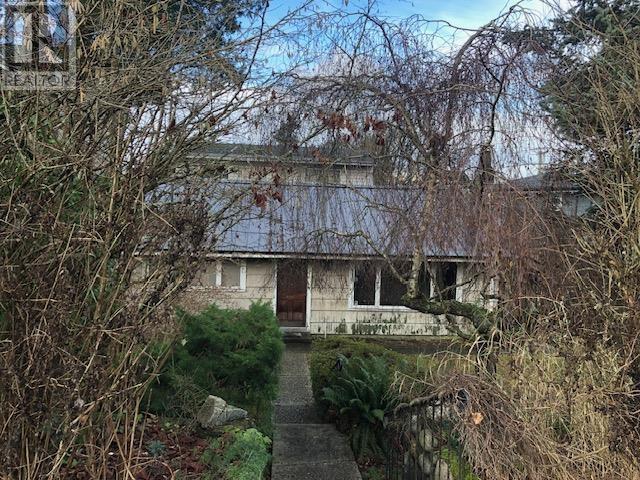 7231 Barnet Road, Burnaby, British Columbia  V5A 1E3 - Photo 1 - R2968331